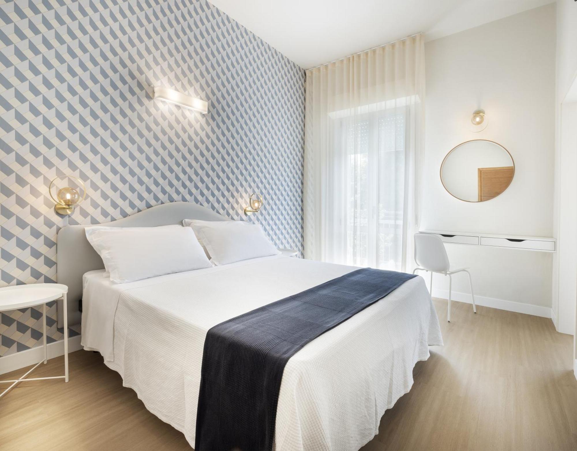Hotel Buona Fortuna เบลลาเรีย-อีเจอา มารีนา ภายนอก รูปภาพ