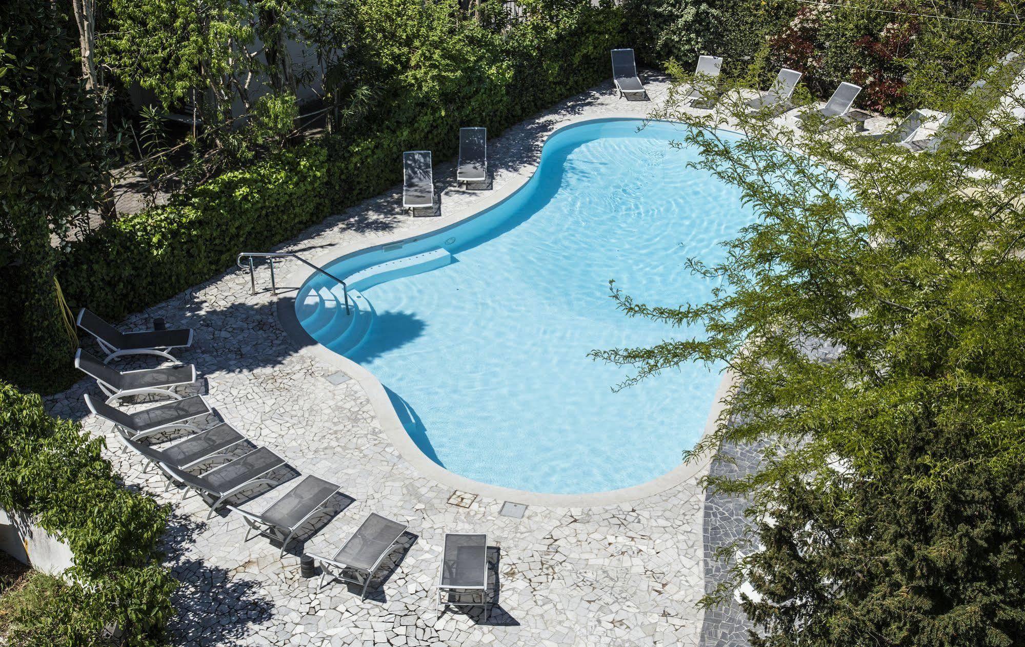 Hotel Buona Fortuna เบลลาเรีย-อีเจอา มารีนา ภายนอก รูปภาพ